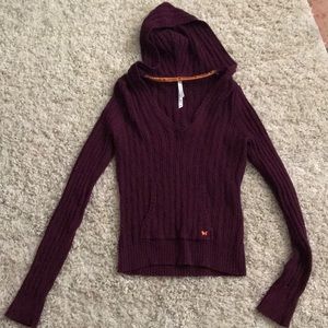 Aeropostale Maroon sweater hoodie front pocket